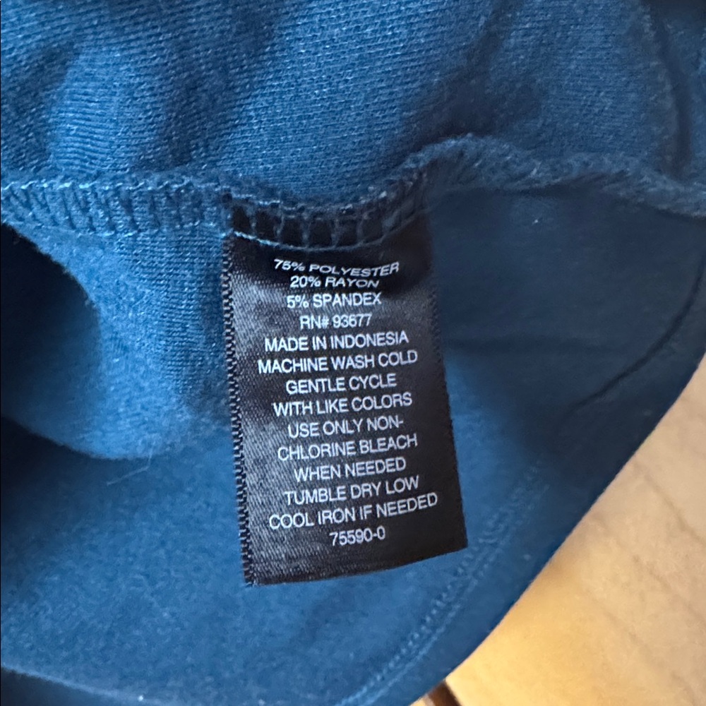 Worthington puffed sleeves V-neck top - Picture 3 of 4